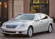 Lexus LS460